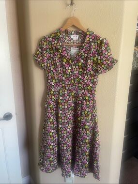 Tulip B Button Front Midi Dress with Mult-Color  Floral Print Size S